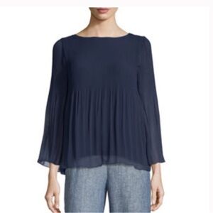NWT Max Studio pleated swing blouse, M